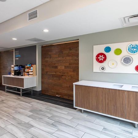 Holiday Inn Express & Suites Greenville S - Piedmont By Ihg Exterior foto