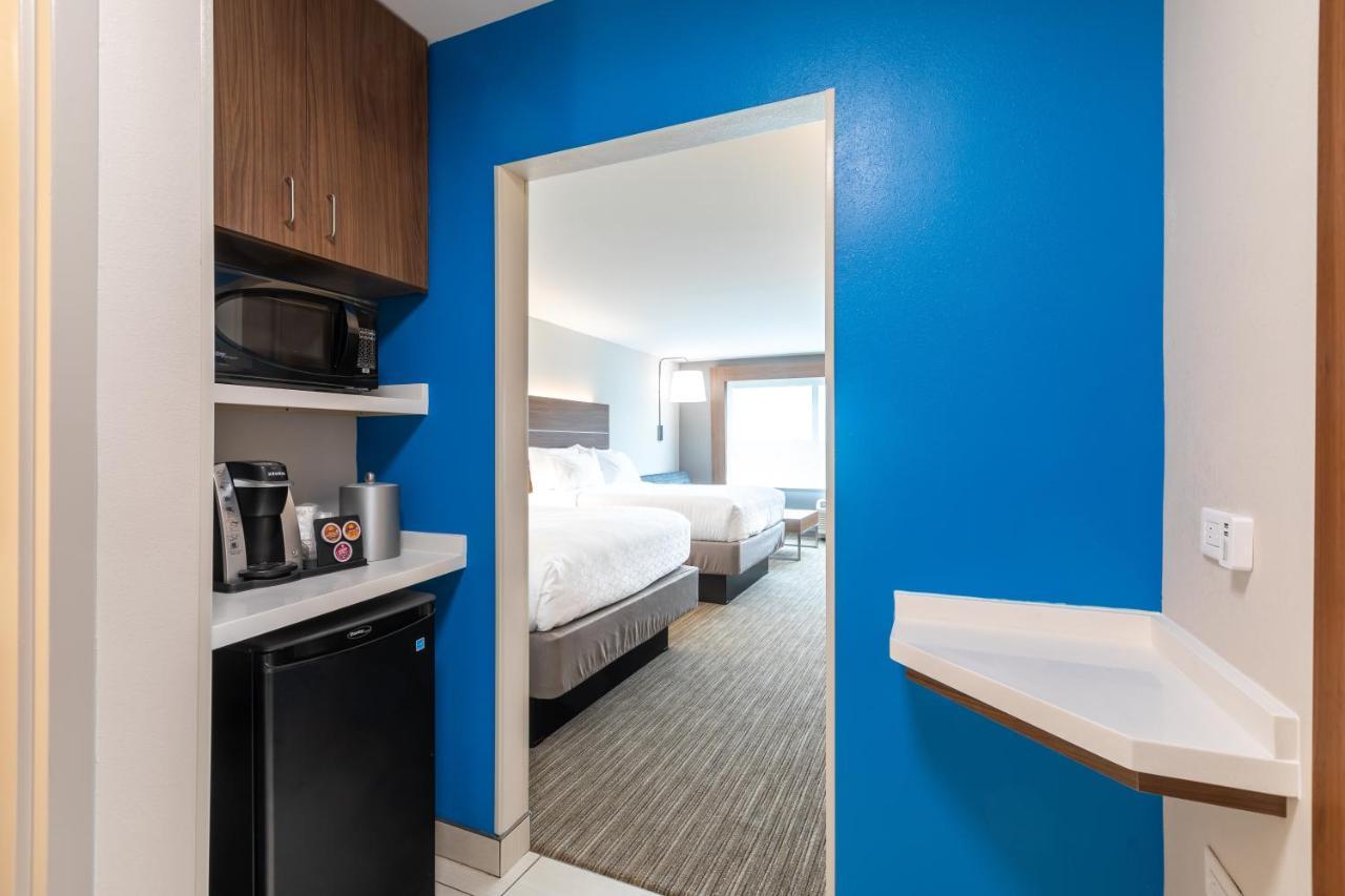 Holiday Inn Express & Suites Greenville S - Piedmont By Ihg Exterior foto