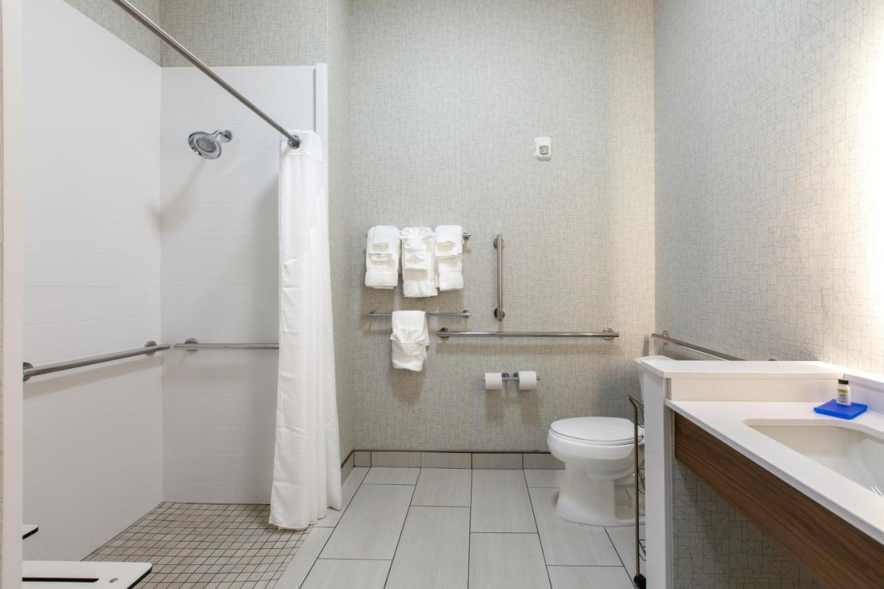 Holiday Inn Express & Suites Greenville S - Piedmont By Ihg Exterior foto